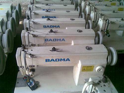 BMW brand 128C large rotary shuttle high-speed flat car denim leather bag industrial needle car sewing machine medium and heavy material