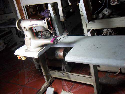 Backhand shuttle sewing machine Shanggong brand 3-1 tube high head car Leather products Shoes and bags servo energy-saving electric