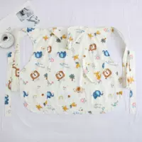 Легкая шляпа левки может быть открыта