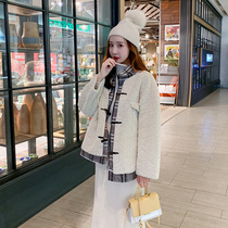 Fur one coat women short winter 2021 New Korean version of loose horn buckle fake two coat