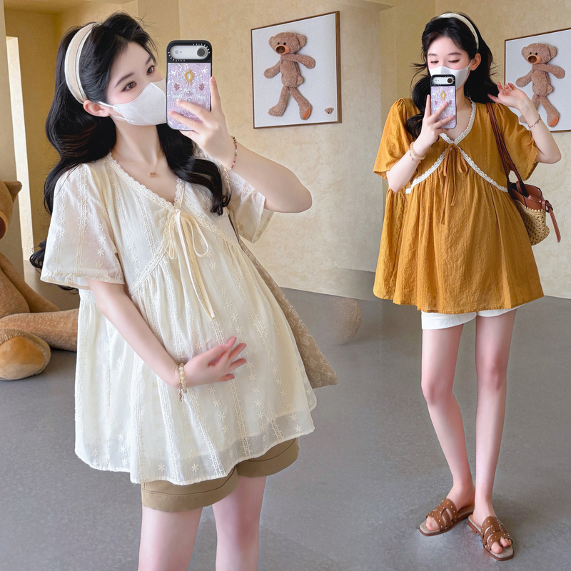 2026 New Summer Style Korean Style V-Neck Lace Embroidered Age-Reducing Babydoll Top for Pregnant Women