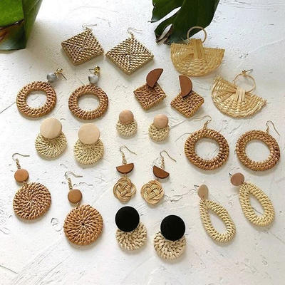 Korean retro exaggerated geometric round rattan and straw woven long square vacation wooden patchwork earrings, pendants and earrings
