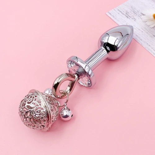 Женский анальный плагин Альтернативные хвостовые мини -труба новички секс -продукты SM наказывают его подругу в нижней части тела.