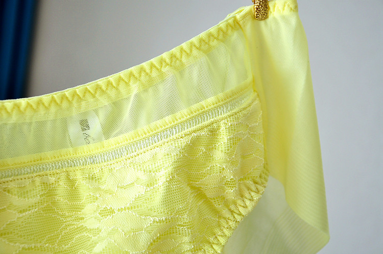 Slip jeunesse sexy en soie Ice - Ref 644141 Image 31