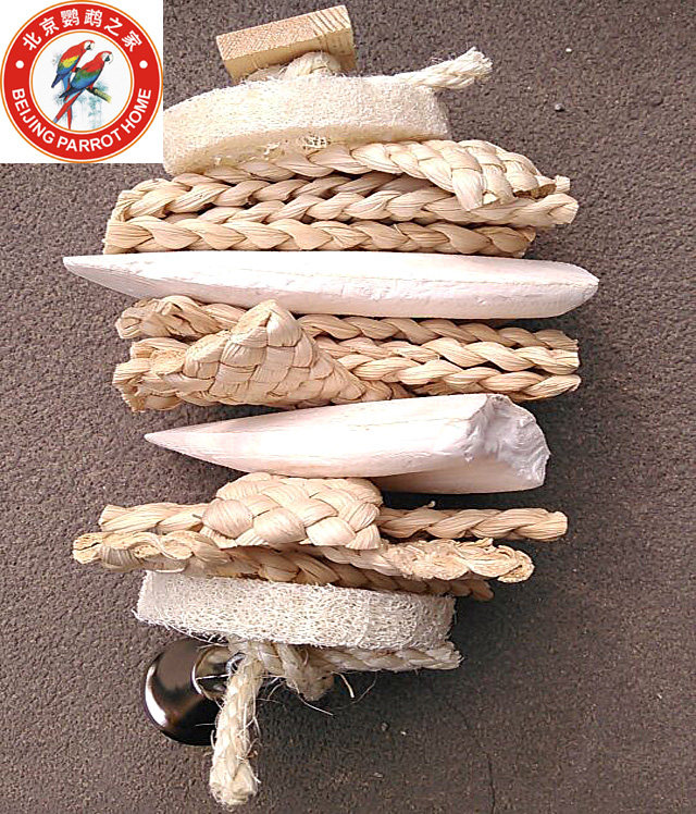 Large Small And Medium Parrot Nibble Nibble Toy Natural Grilled Fish Bone Silk Melon Toy Station Rack Bird Cage Accessories Supplements Calcium snacks