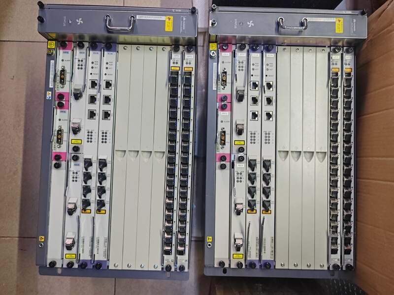 19inch Huawei Original Ma5683T Triple Dual-Mode Main Control Olt Gigabit and 10 Gigabit Uplink Supports 6 Gpon Service Boards