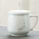 Shadow Green Tea Cup Cốc gốm với nắp lọc Cốc cá nhân Cốc văn phòng Jingdezhen Uống trà và tách trà - Tách