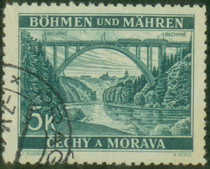 Bohemia and Moravia · 1940 Famous Castles (9-5) Lenisz Bridge in Bechenje