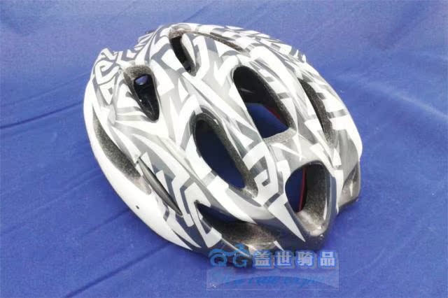 Casque cycliste - Ref 2237357 Image 4