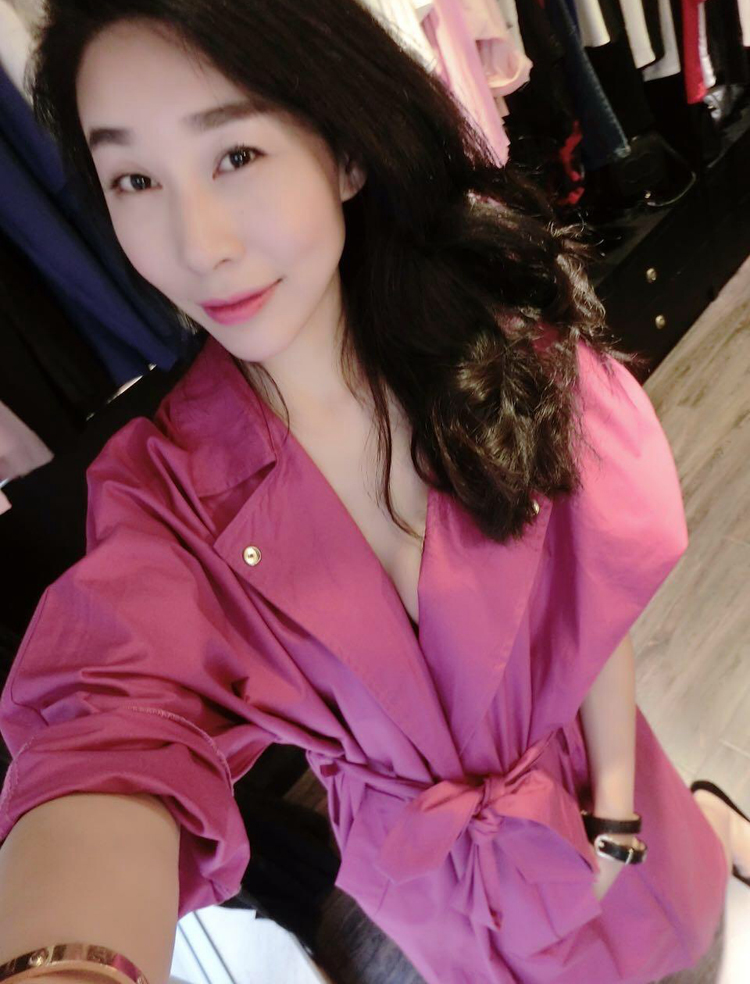 Châu âu trạm 2018 mùa thu mới casual dài áo gió Châu Âu và Mỹ Slim kích thước lớn áo thời trang là mỏng của phụ nữ triều ao khoac nu