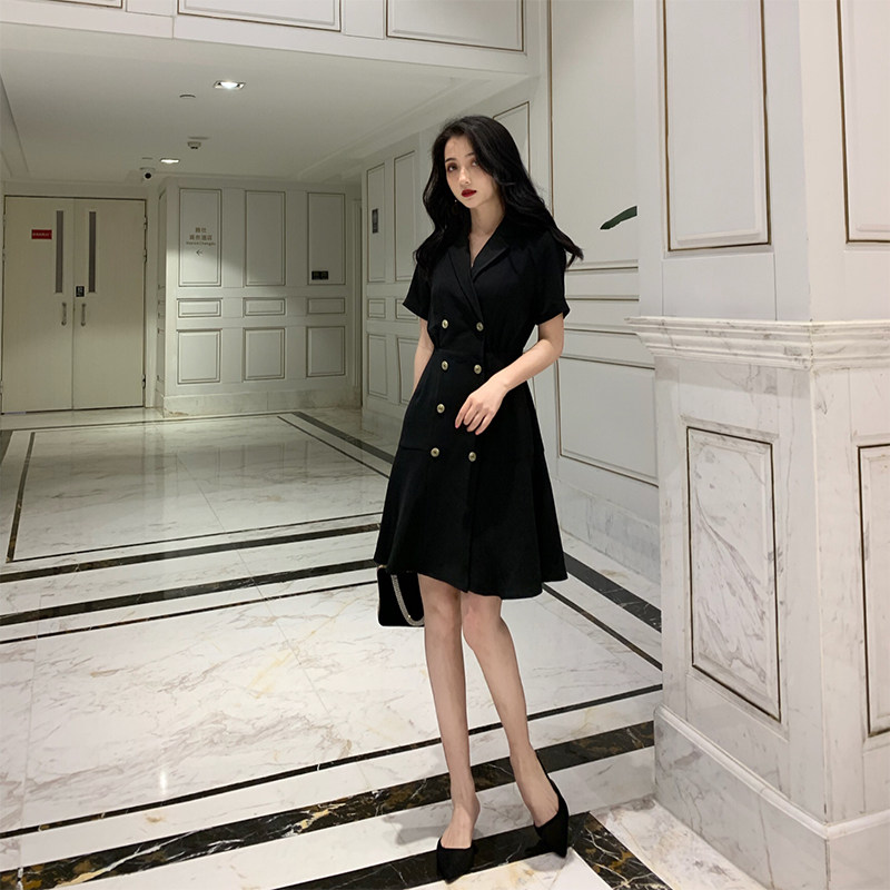Slim waist and thin high-end temperament suit dress women's summer French retro V-neck skirt Hepburn style little black dress