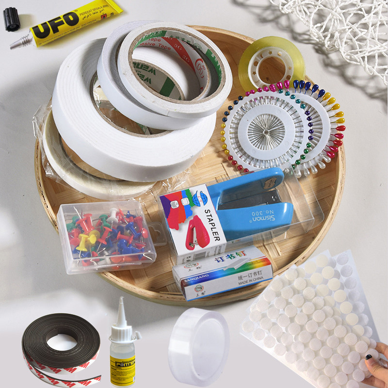 Kindergarten supplies high-viscose cloth wall sticker double-sided adhesive non-woven fabric special I-nail pin is not easy to leave residual glue