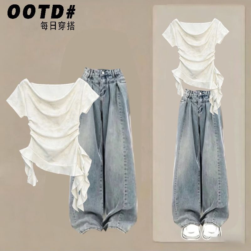 Pleated Design Slimming Top Paired with Wide-Leg Jeans, New Summer Style for Older Children, ins Style Children's Clothing for Girls Pleated Design Slimming Top Paired with Wide-Leg Jeans, New Summer Style for Older Children, ins Style Children's Clothing for Girls