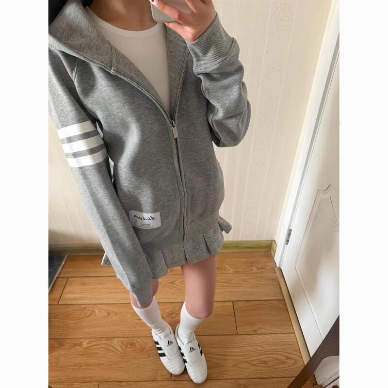 2026 Korean Style Trendy American Retro Striped Hooded Sweatshirt Autumn and Winter New Loose Casual Children's Cardigan Jacket 2026 Korean Style Trendy American Retro Striped Hooded Sweatshirt Autumn and Winter New Loose Casual Children's Cardigan Jacket