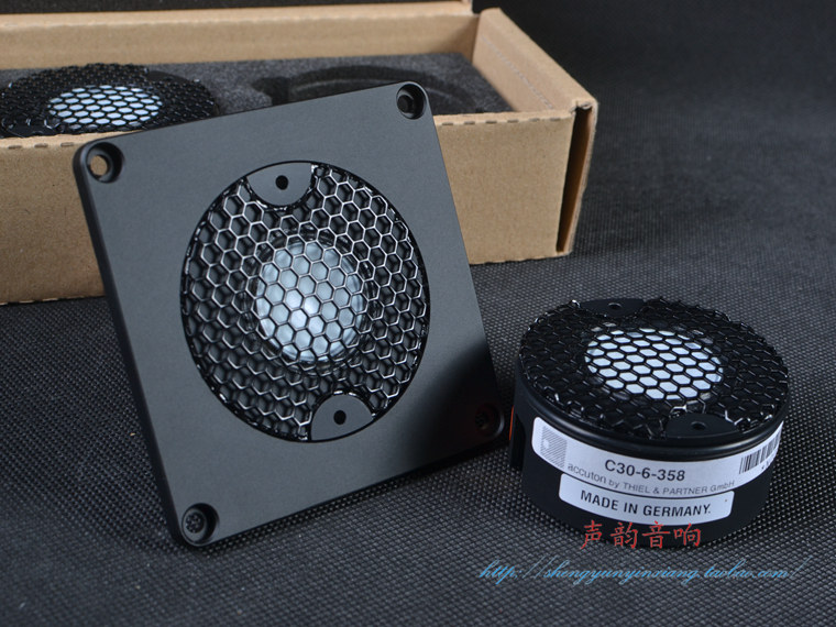 German Accuton (Acarton) C30-6-358 ceramic diaphragm tweeter unit Horn