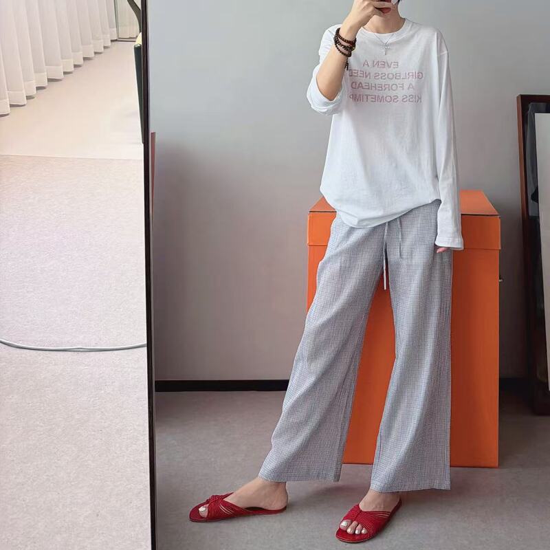 Lightweight and Comfortable, a Very Beautiful Pair of Small Checkered Pants, Long Pants/Short Pants Lightweight and Comfortable, a Very Beautiful Pair of Small Checkered Pants, Long Pants/Short Pants