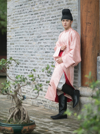 唐代乌皮六缝靴乌衣巷复原黑色真皮长靿靴男女汉服靴子精唐六合靴