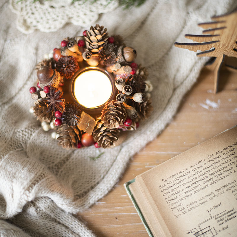 Romantic scented candle candlestick ornament Nordic retro gift Christmas decoration scene arrangement Calcite