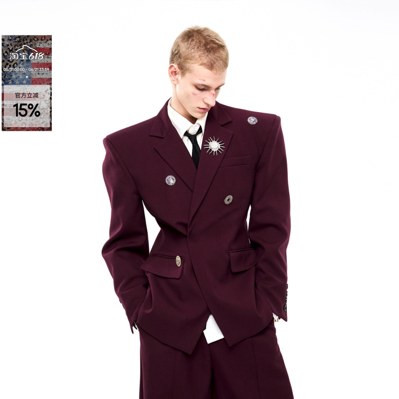 See Men's Autumn High-End Light Luxury Suit Jacket with Metal Brooch, Slim Fit, Crisp Wool Suit