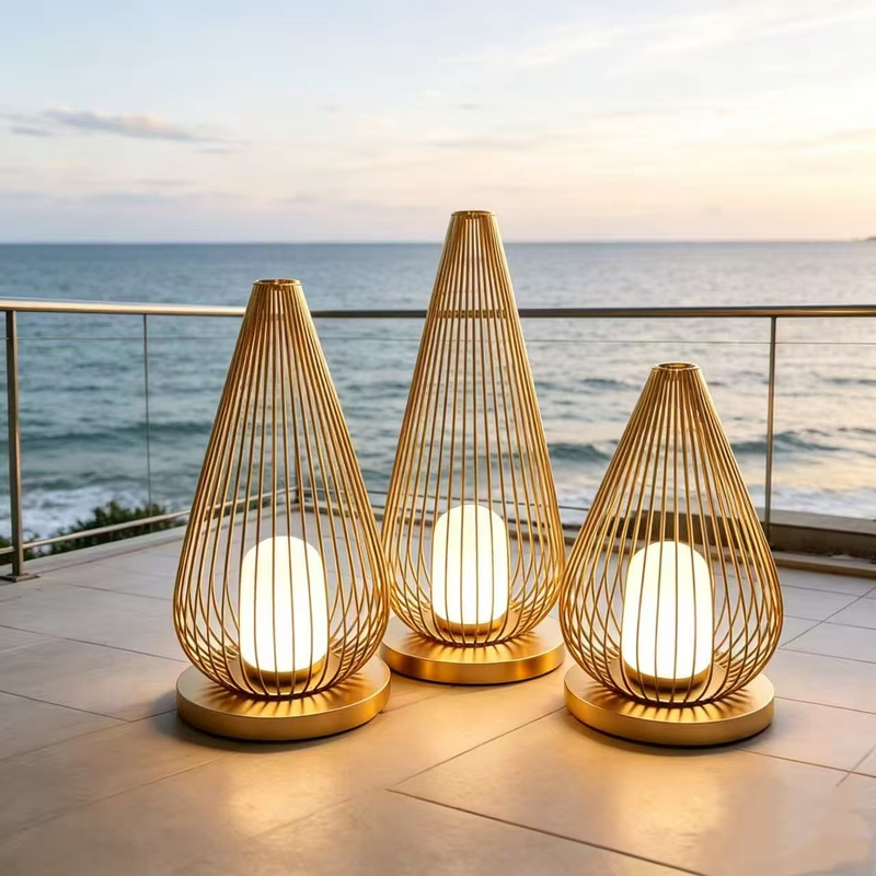 Iron Lamp Posts, Outdoor Courtyard Lights, Garden Lights, Landscape Lights, Lawn Lights, Villa Lights, Terrace Lights