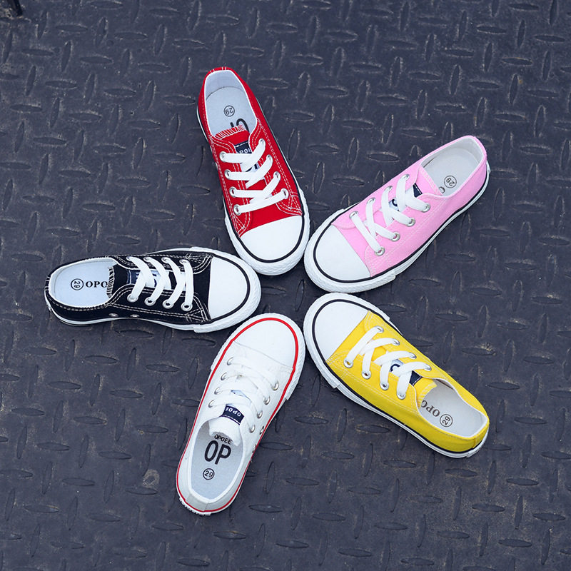 Girls skate shoes 2022 new spring and autumn Korean version sports boys canvas shoes baby fashionable casual flat bottom white shoes