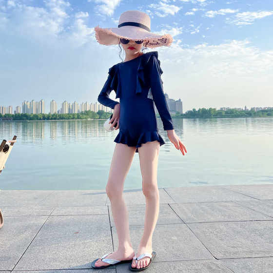 
Girls one-piece swimsuit summer 2025 new mid-to-large children's fashionable swimsuit for women summer girls long-sleeved children's swimsuit