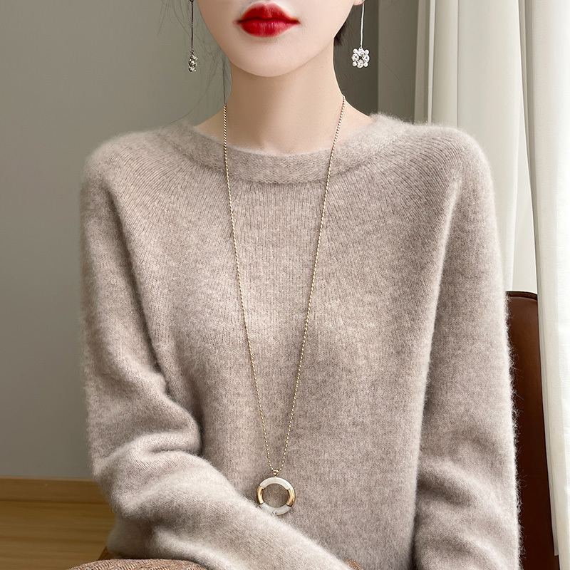 Seven-Needle Thick Solid Color Versatile Sweater for Women, Winter Comfortable Base Layer, Soft and Cozy Wool Knit Top, Loose Fit, Plus Size