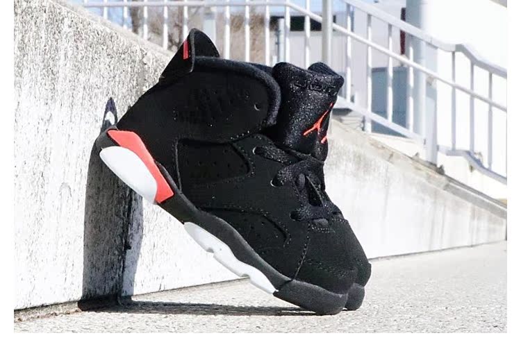 Air Jordan 6 AJ6 PS màu đen nhỏ trẻ em giày trẻ em giày trẻ em 384667-384666-060 - Giày dép trẻ em / Giầy trẻ giày sneaker trẻ em nam
