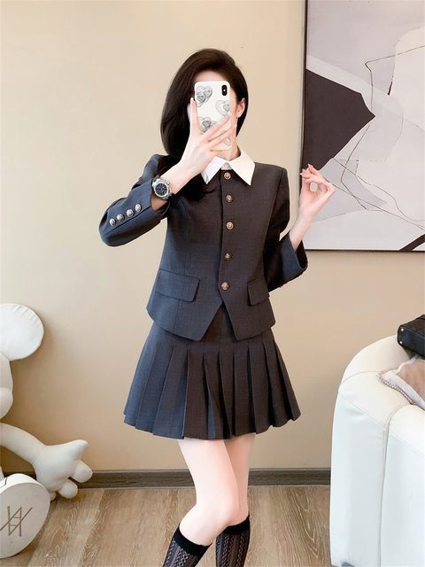 College Style Suit Skirt Set for Women 2025 New Popular Korean Chic Age-Reducing Fashionable Short Skirt Two-Piece Set