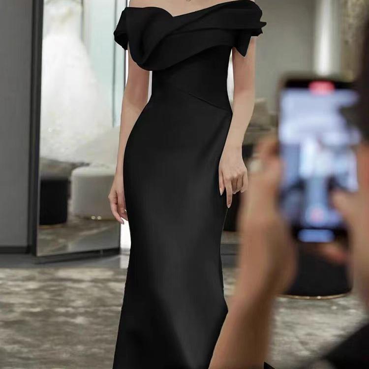 French-Style Black Off-The-Shoulder Satin Banquet Host Birthday Elegant Fishtail Evening Dress