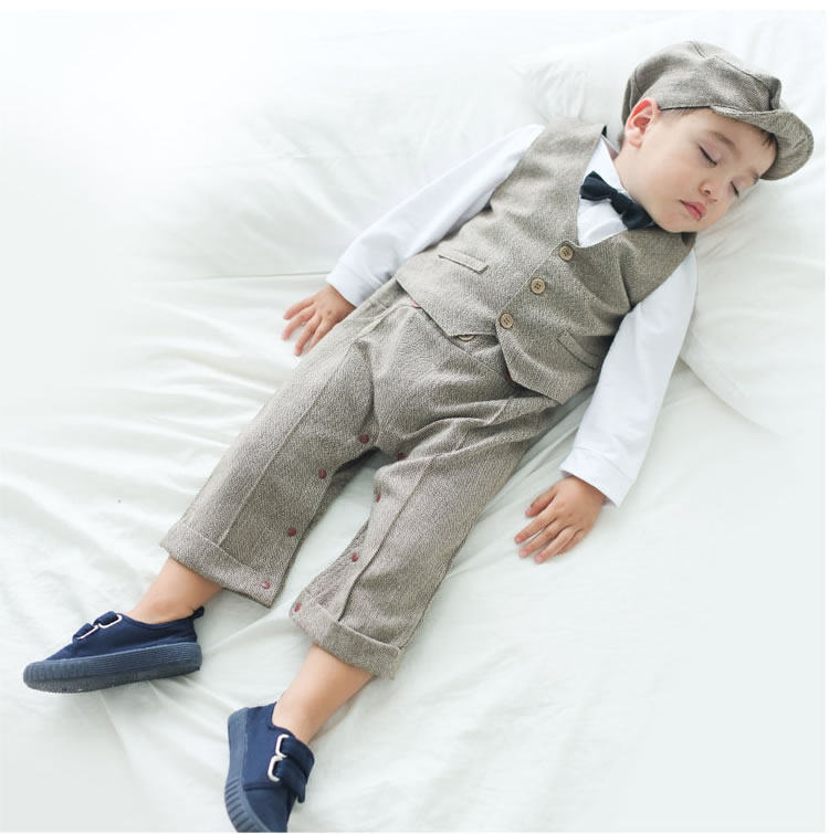 Coffret cadeau pour nouveau-né - Vêtements + Fournitures - Ref 1955783 Image 21