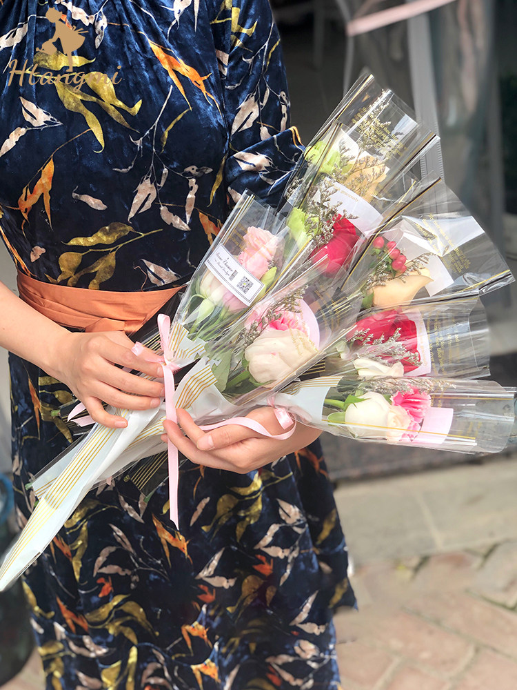 Mother's Day Golden Triangle Single bag A flower bag bagging Carnation single bouquet bag Transparent opp bag