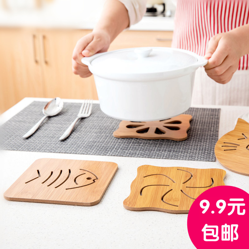 Creative Hollowed-out Wood Dining Mat Heat Insulation Mat Kitchen Table Mat Anti-Burn Dinner Plate Cushion Bowl Mat Dish Cushion Casserole Mat Cup Mat