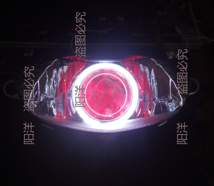 Đèn pha xe máy Yamaha Eagle 125 lắp ráp ống kính đôi 2,8 / 3 inch Angel quỷ mắt xenon - Đèn HID xe máy đèn pha 7 màu xe máy	