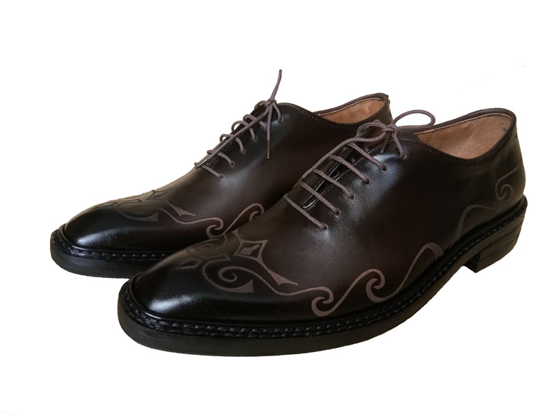 Customized men's and women's formal leather shoes Casual leather shoes Shallow mouth and deep mouth all types of special shoes Optional style