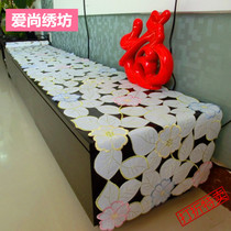 Foreign trade European pastoral fabric embroidery table flag modern simple hollow tea table flag bed flag American tablecloth cover towel