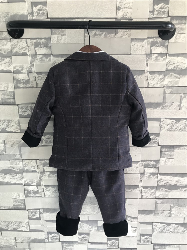Bộ đồ bé trai mùa đông 2018 cộng với bộ đồ nhung hiệu suất Slim Kẻ sọc gió Anh phù hợp với đám cưới nhỏ váy công chúa trẻ em