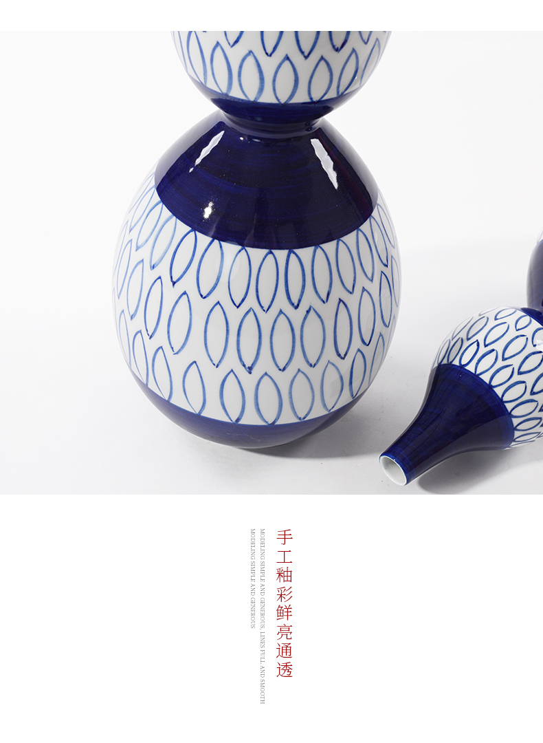 Classical Ming and the qing dynasties gourd ceramic pot furnishing articles rich ancient frame partition porch ark of blue and white porcelain porcelain decorative arts and crafts