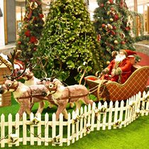 Christmas decorations Hotel shopping mall hall scene layout large deer pull car ornaments Decorative props package