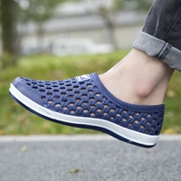 Giày dép nam lỗ nhựa nam có một đôi với giày mùa hè Baotou giày thoáng khí chống trượt đi biển - Sandal giày quai hậu nam