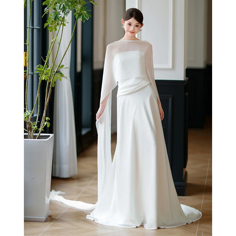 French Satin Dressing Gown for Women, Light Wedding Dress, Simple and High-End Bridal Engagement Dress, Skirt for Marriage Registration, Reception, and Going Out