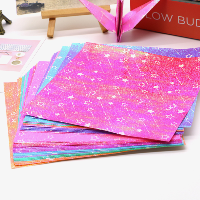15 15 17 cm Square meteor flower pattern children hand-folded paper reflective pearly laminated paper color paper diy material