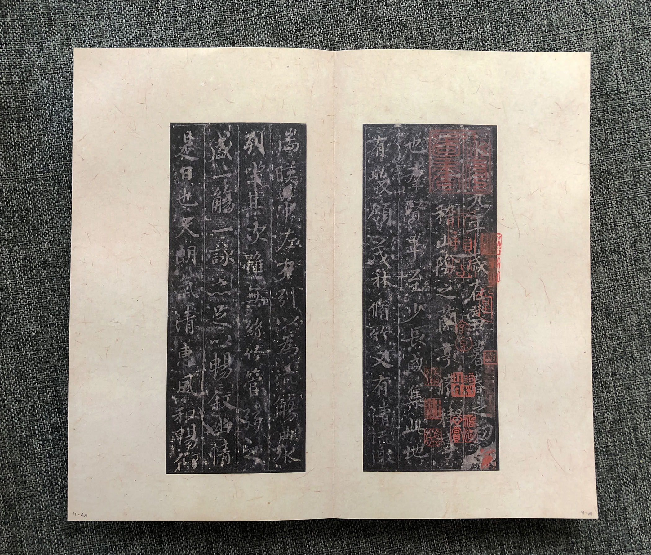 Каллиграфия, печать резки (новый) 善本碑帖精华 唐刻宋拓晋唐小楷八种 精装本 大都会藏西泠印社