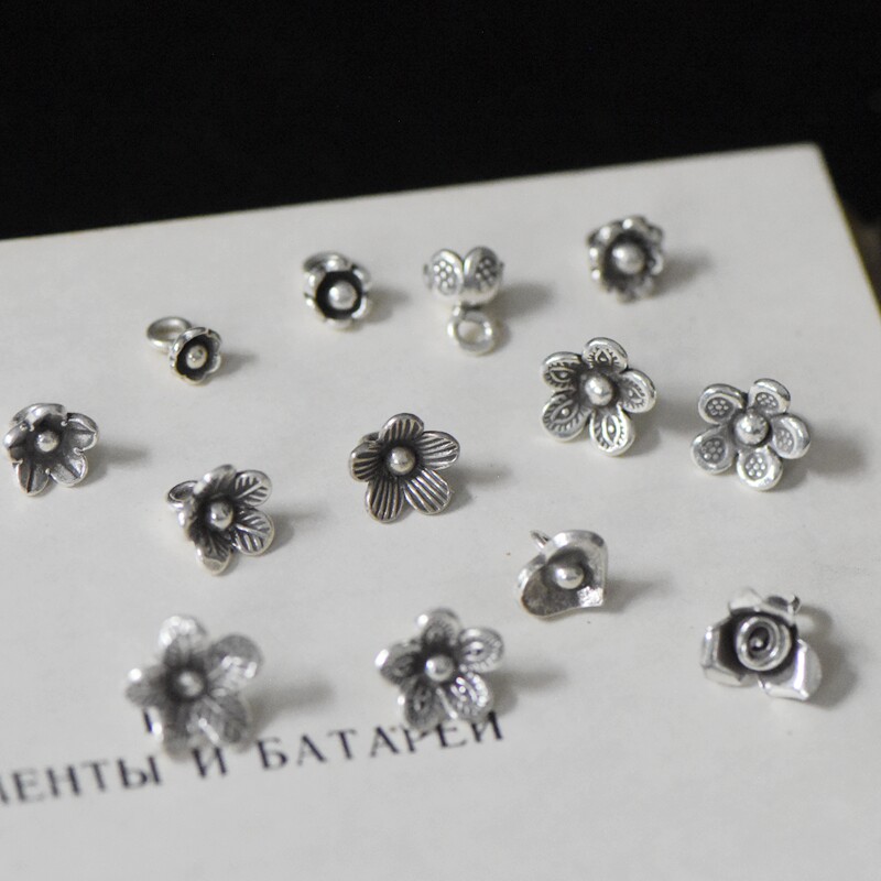 A selfie) in the Thai handmade silver pure silver DIY accessories flowers small pendant HA201 