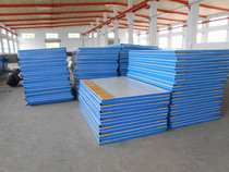 Ice rink fence bezel on the ice shelf