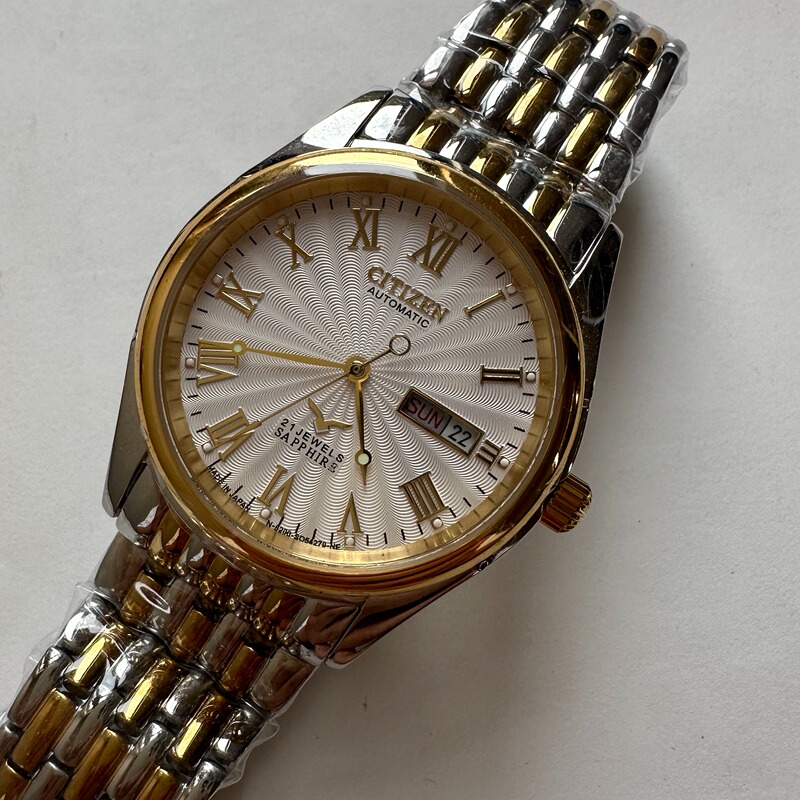 Japanese Citizen Men's Fully Automatic Mechanical Watch with a Diameter of 39mm and a Thickness of 12mm