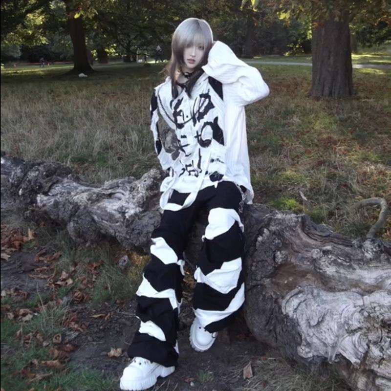 Correct Version】 24Fw Punk Handwritten Hoodie (Adjustable Strap Graffiti Print Decorative Chain)