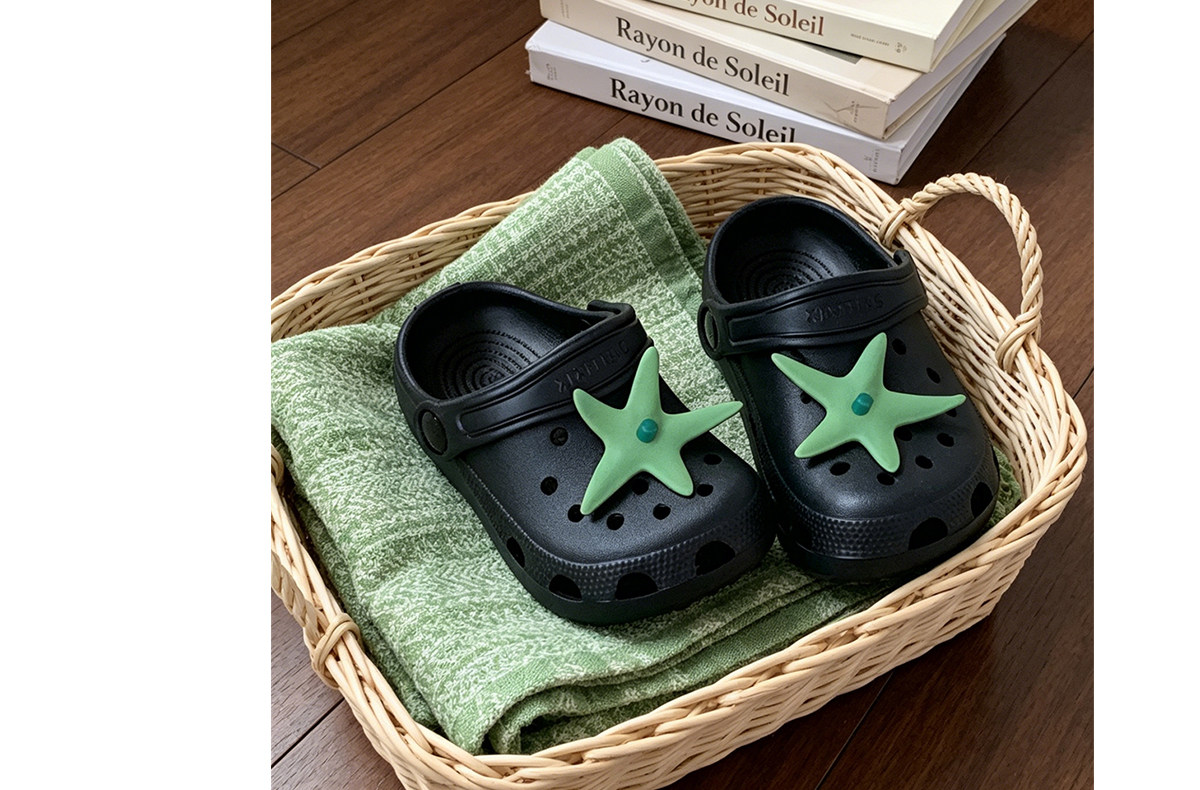 Cute Tomato-Shaped Children's Sandals for Boys and Girls, Summer Outdoor Arch Support Non-Slip Parent-Child Clogs — 16