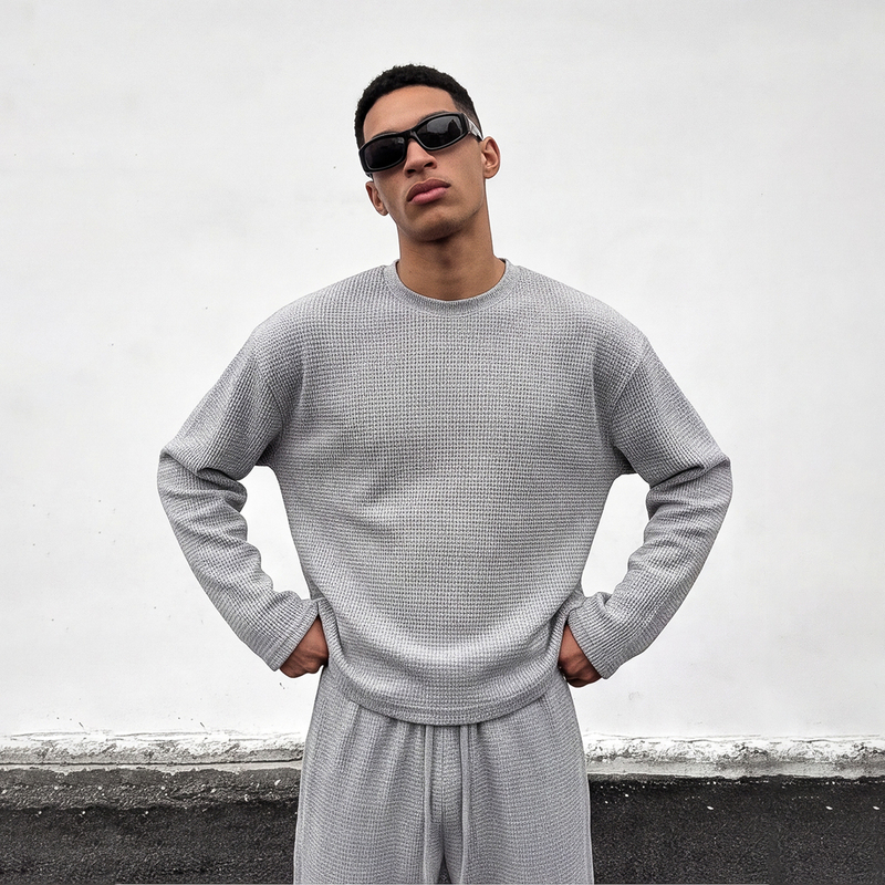 American-Style Cleanfit Retro Old Money Style Boxy Short Wide Waffle Texture Long-Sleeve T-Shirt for Men as a Base Layer American-Style Cleanfit Retro Old Money Style Boxy Short Wide Waffle Texture Long-Sleeve T-Shirt for Men as a Base Layer