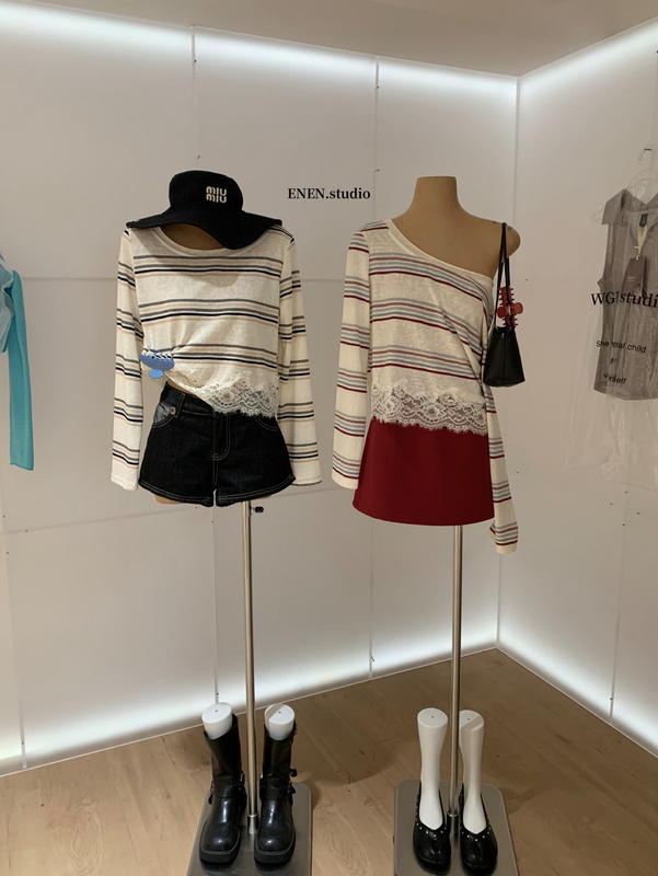 【Enen】Relaxed Striped Lace Short-Sleeved T-Shirt for Women with Handmade Embroidery Top 【Enen】Relaxed Striped Lace Short-Sleeved T-Shirt for Women with Handmade Embroidery Top